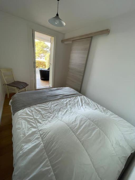 Sanary Charmant Appartement Bord De Mer Екстериор снимка