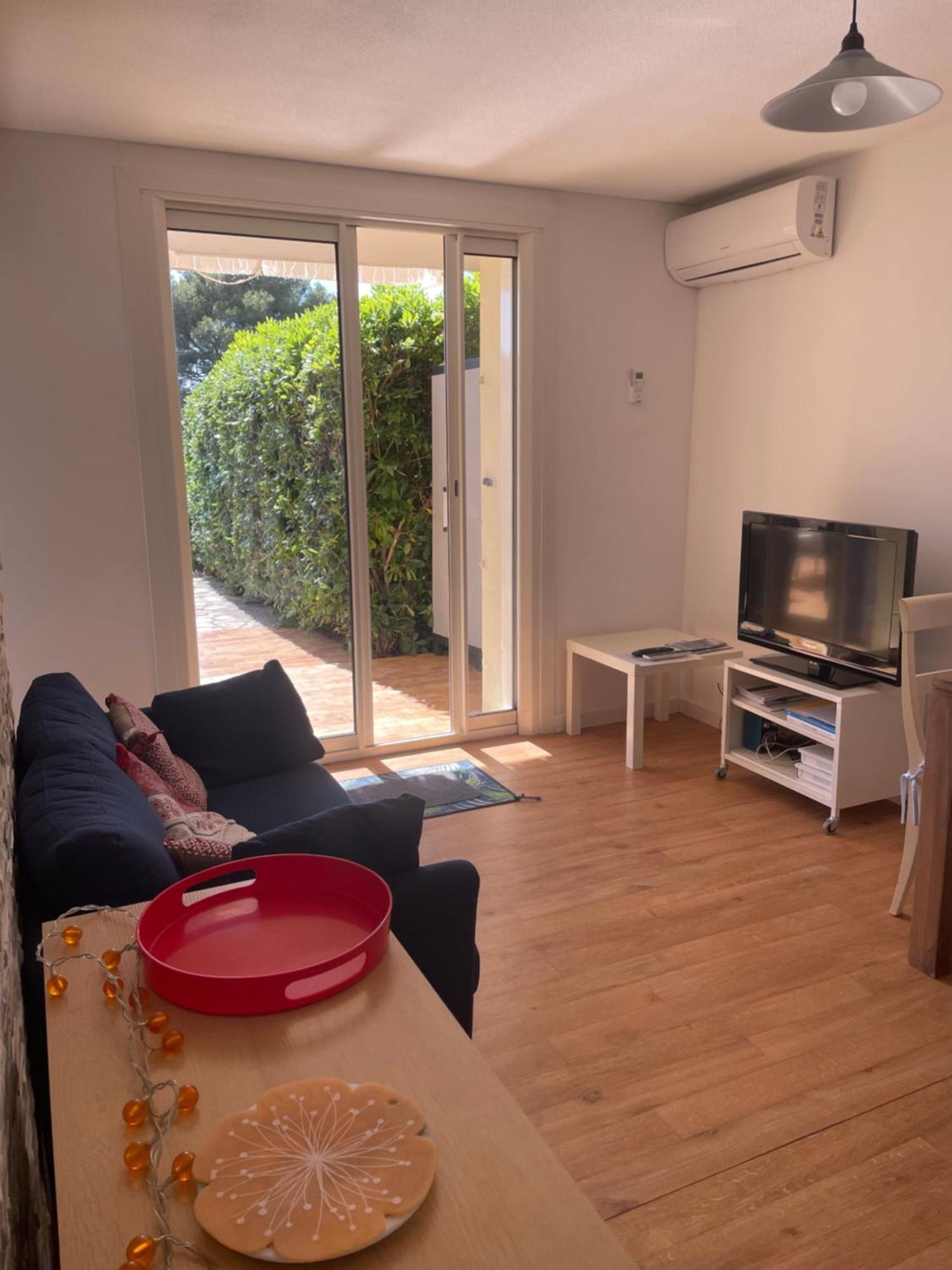 Sanary Charmant Appartement Bord De Mer Екстериор снимка
